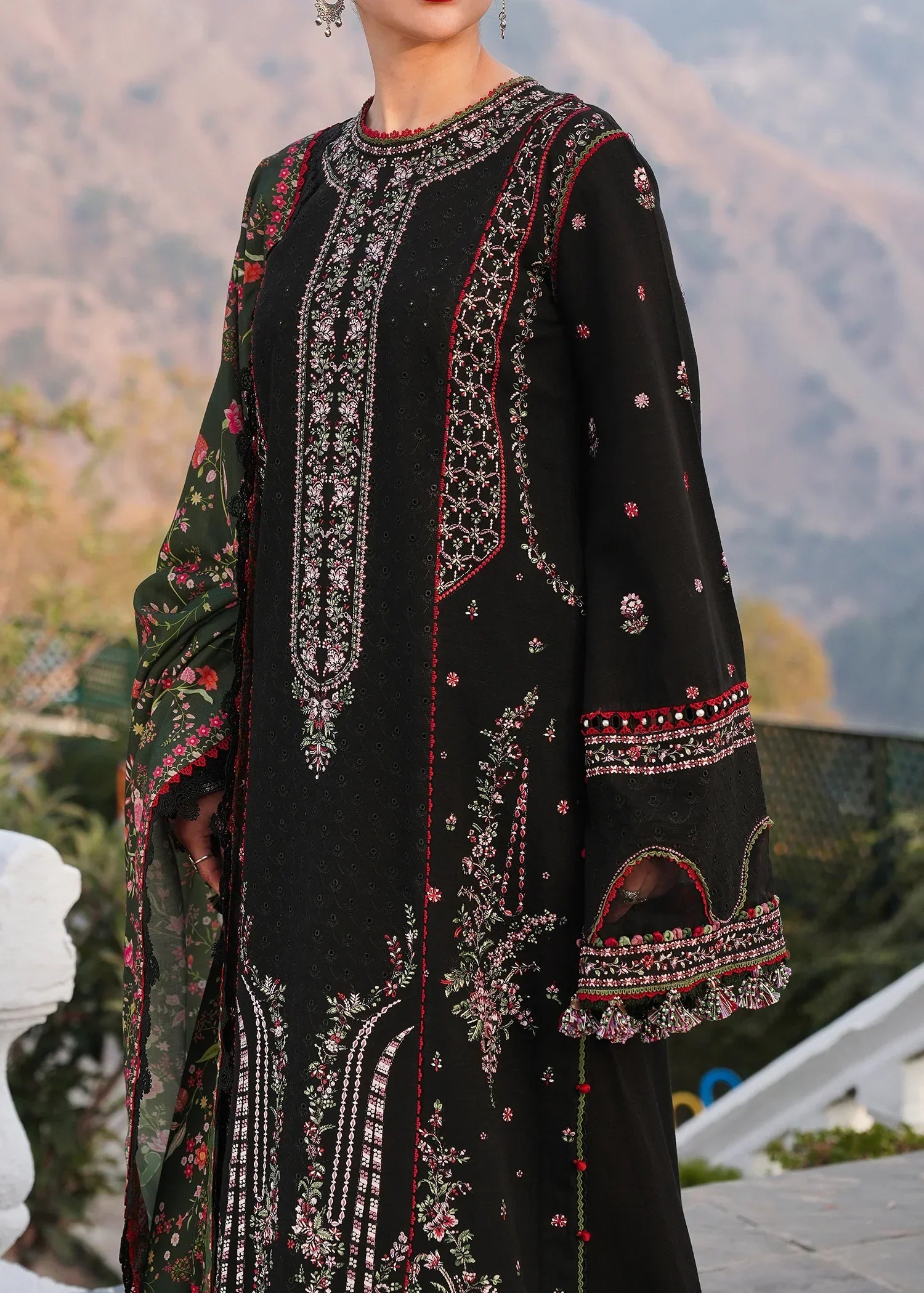 Lawn-3PC Embroidered with Digital Printed Jacquard Dupatta-5132