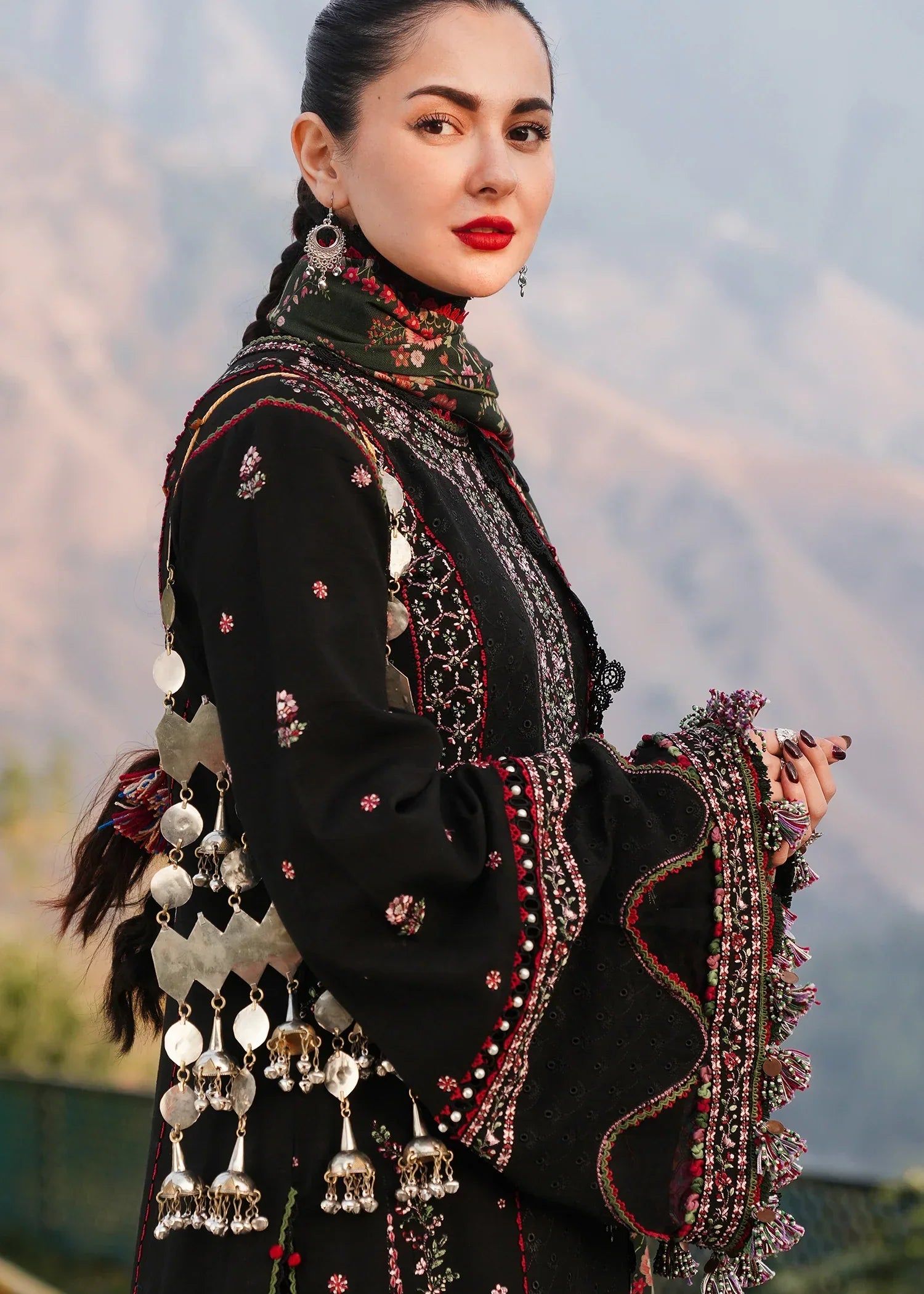 Lawn-3PC Embroidered with Digital Printed Jacquard Dupatta-5132