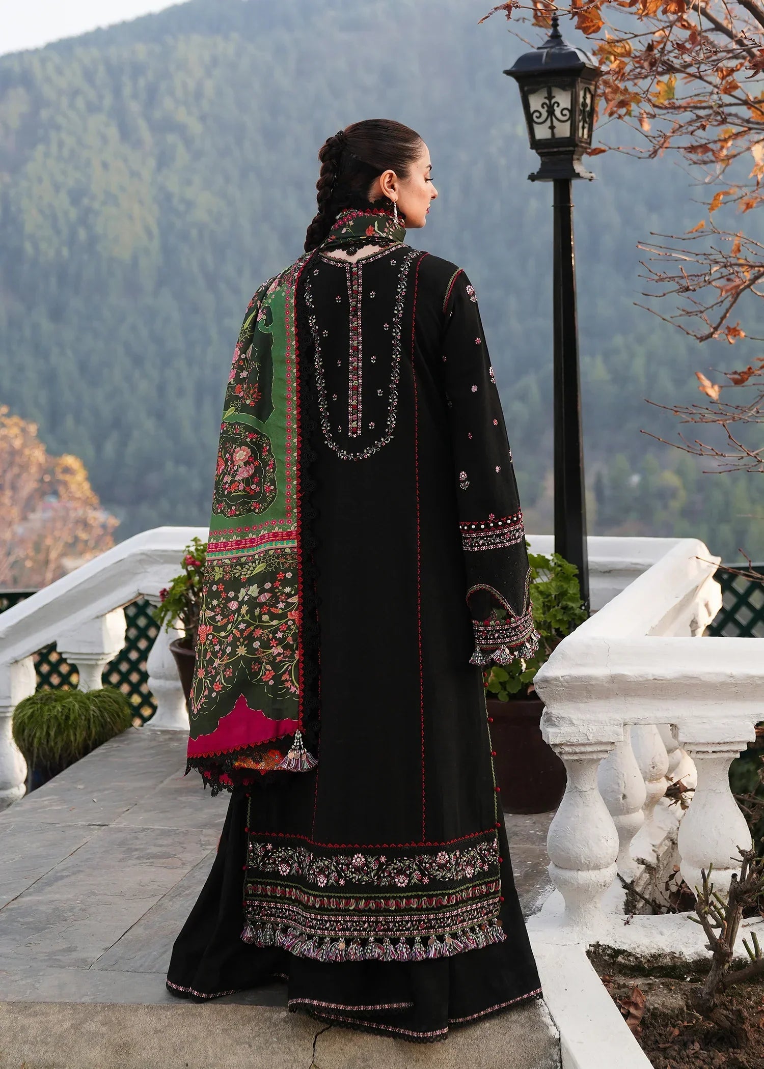 Lawn-3PC Embroidered with Digital Printed Jacquard Dupatta-5132