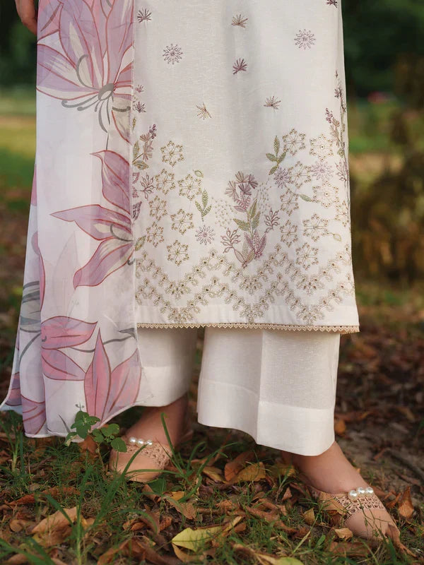 LUXURY PREMIUM EMB 3PC LAWN 2026