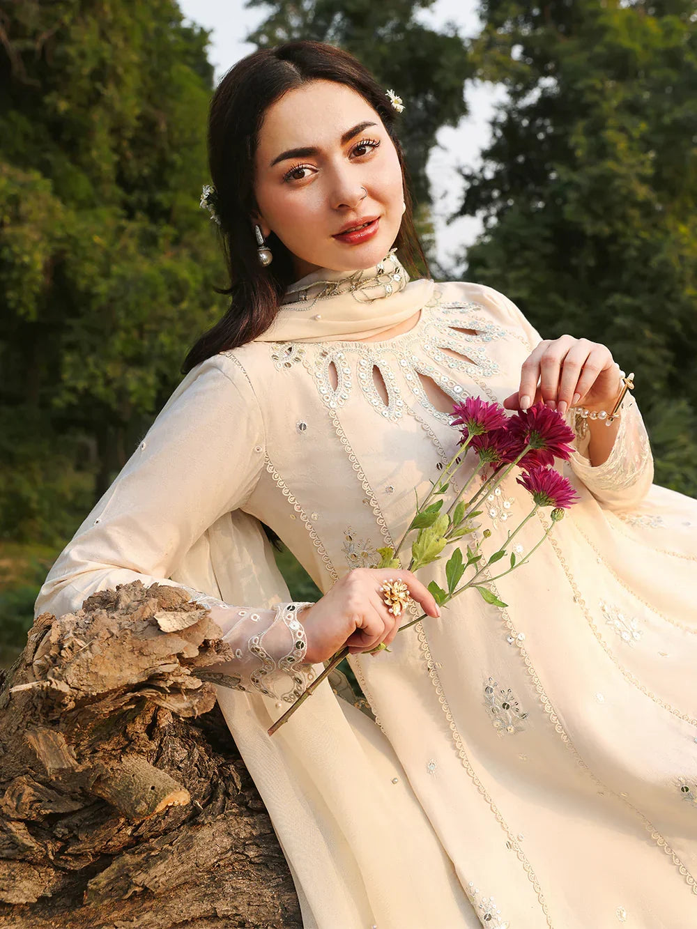 Lawn-3PC Sequence Embroidered With Khadi Net Embroidered Dupatta-5249