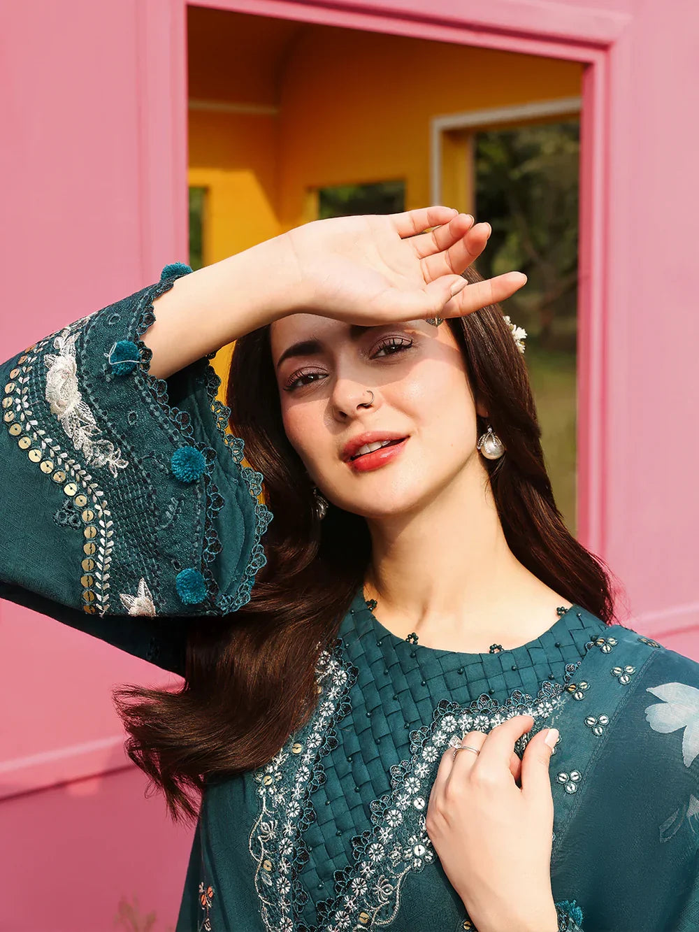 Sadaf Fawad Khan Siraa Embroidered Lawn Unstitched 3Pc Suit D08-B KOI