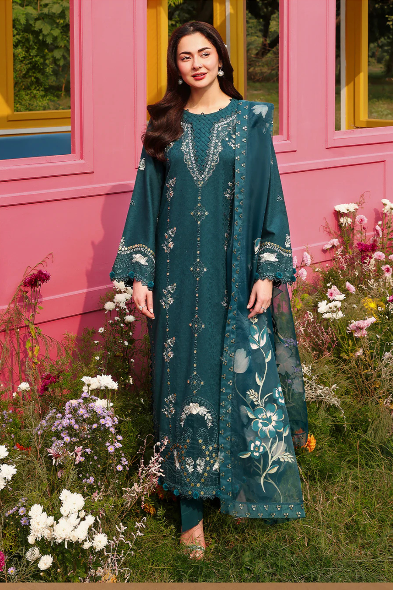 Sadaf Fawad Khan Siraa Embroidered Lawn Unstitched 3Pc Suit D08-B KOI