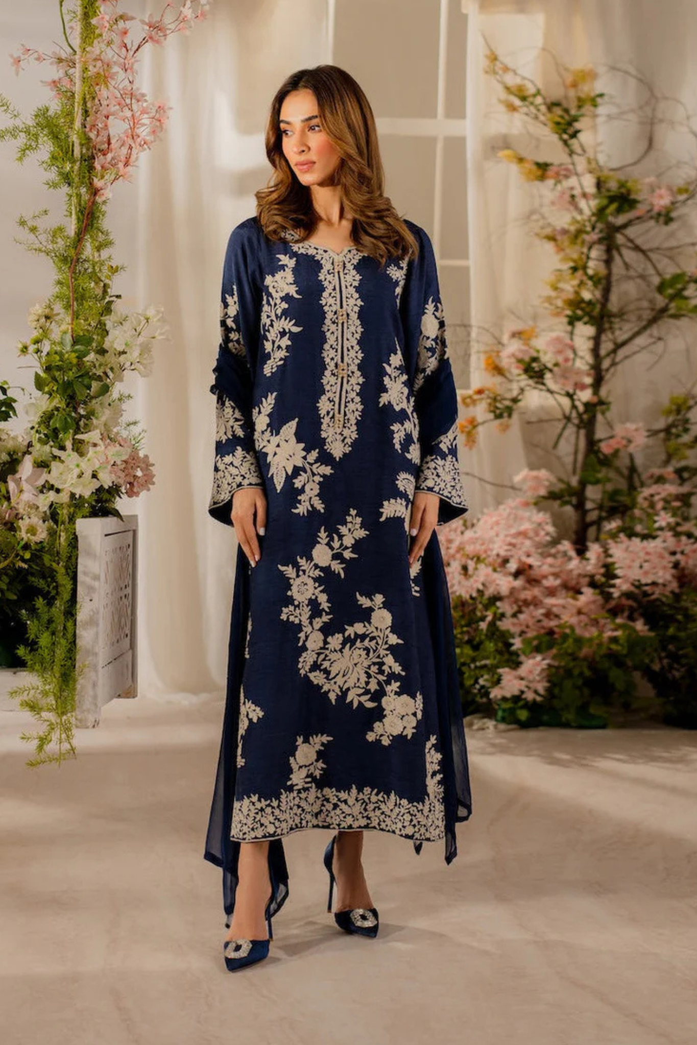 Zeenat Emb 3PCS – Luxury Embroidered Suit | Keliza